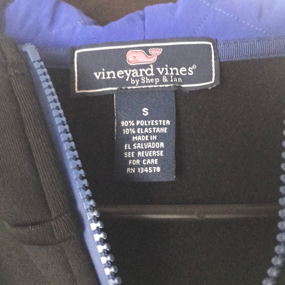 Size Small Vineyard Vines Jacket - image 3